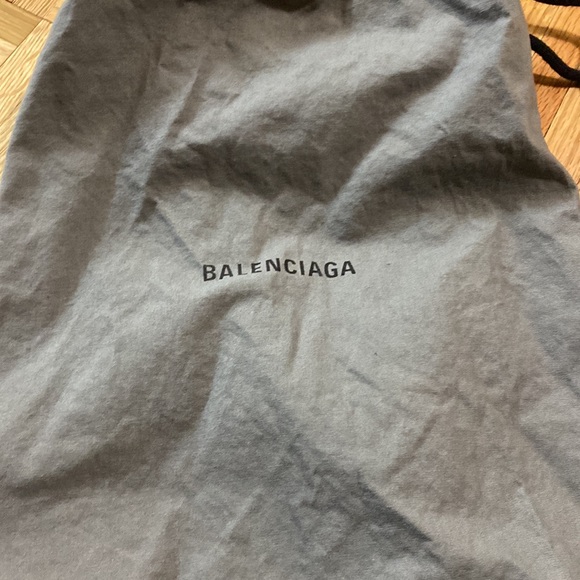 Balenciaga triple S Comes with box/bag/sole - Picture 2 of 6